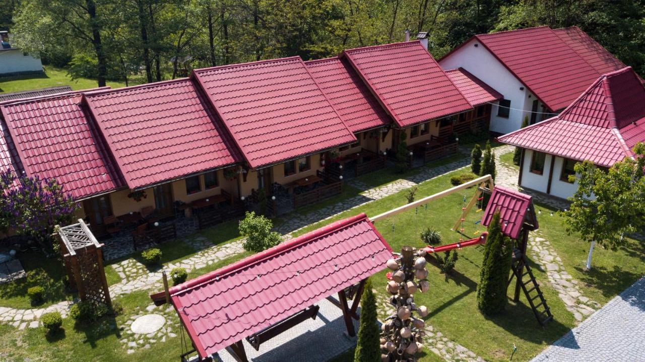 Patakmenti Panzió Spa Corund  Bagian luar foto