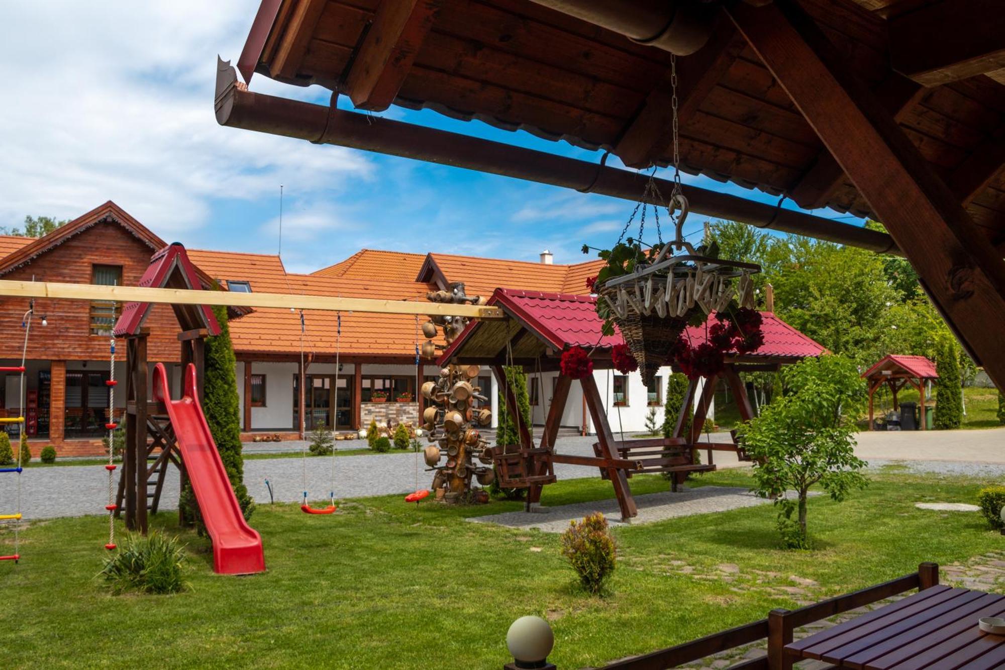 Patakmenti Panzió Spa Corund  Bagian luar foto